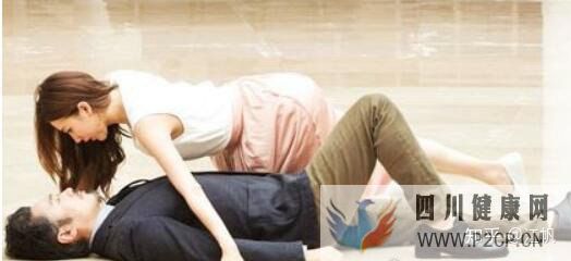 男女房事男人们最享受的姿势(图4) 男女房事男人们最享受的姿势(图4)