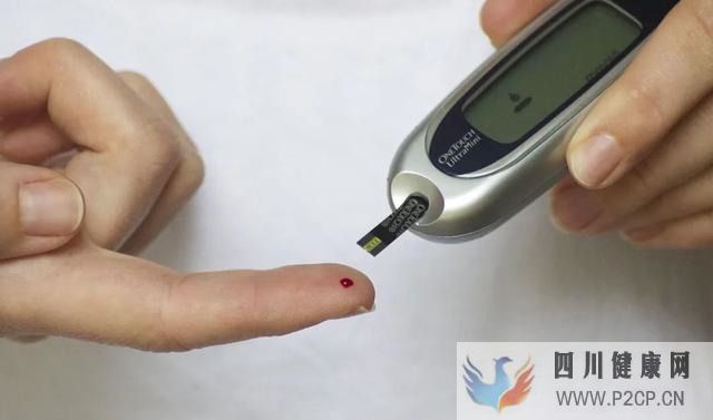 老年人的血糖标准是多少?比年轻人还可以高一点?正常范围在这(图1) 老年人的血糖标准是多少?比年轻人还可以高一点?正常范围在这(图1)