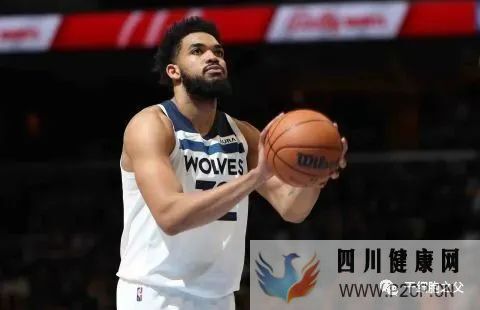 NBA球星唐斯接受干细胞和PRP注射，治疗多处伤病(图1)